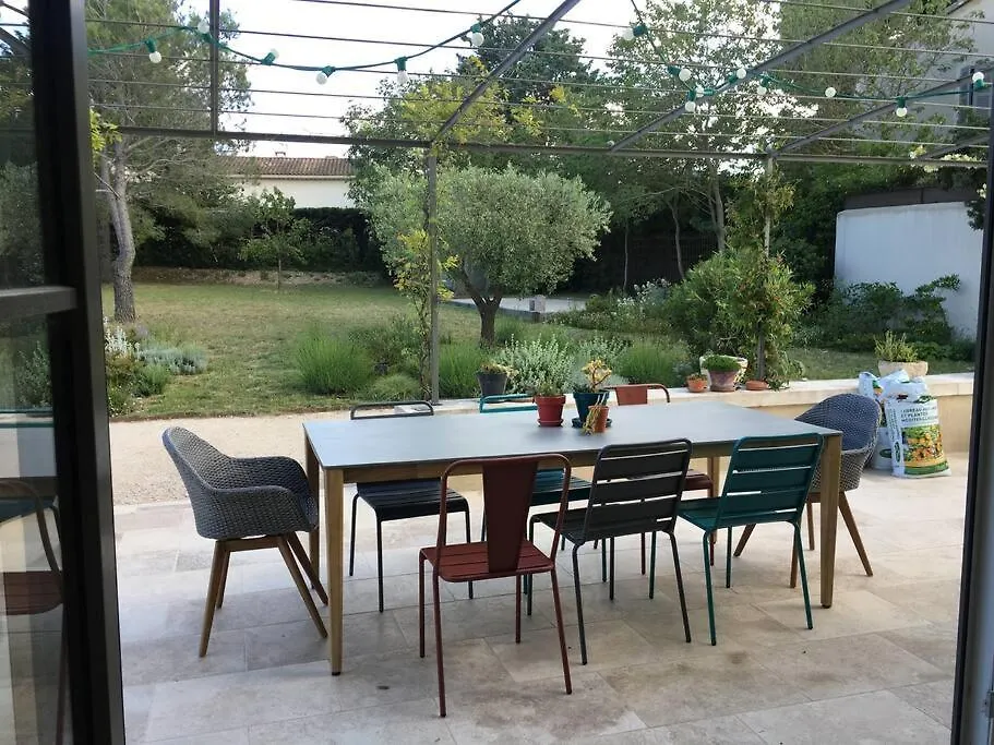 Дом отдыха Maison Piscine Centre St Remy De Provence 8 Pers. Сен-Реми-де-Прованс Франция